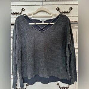 American Eagle Outfitters Women’s Crisscross V-Neck Pullover Sweater (Medium)